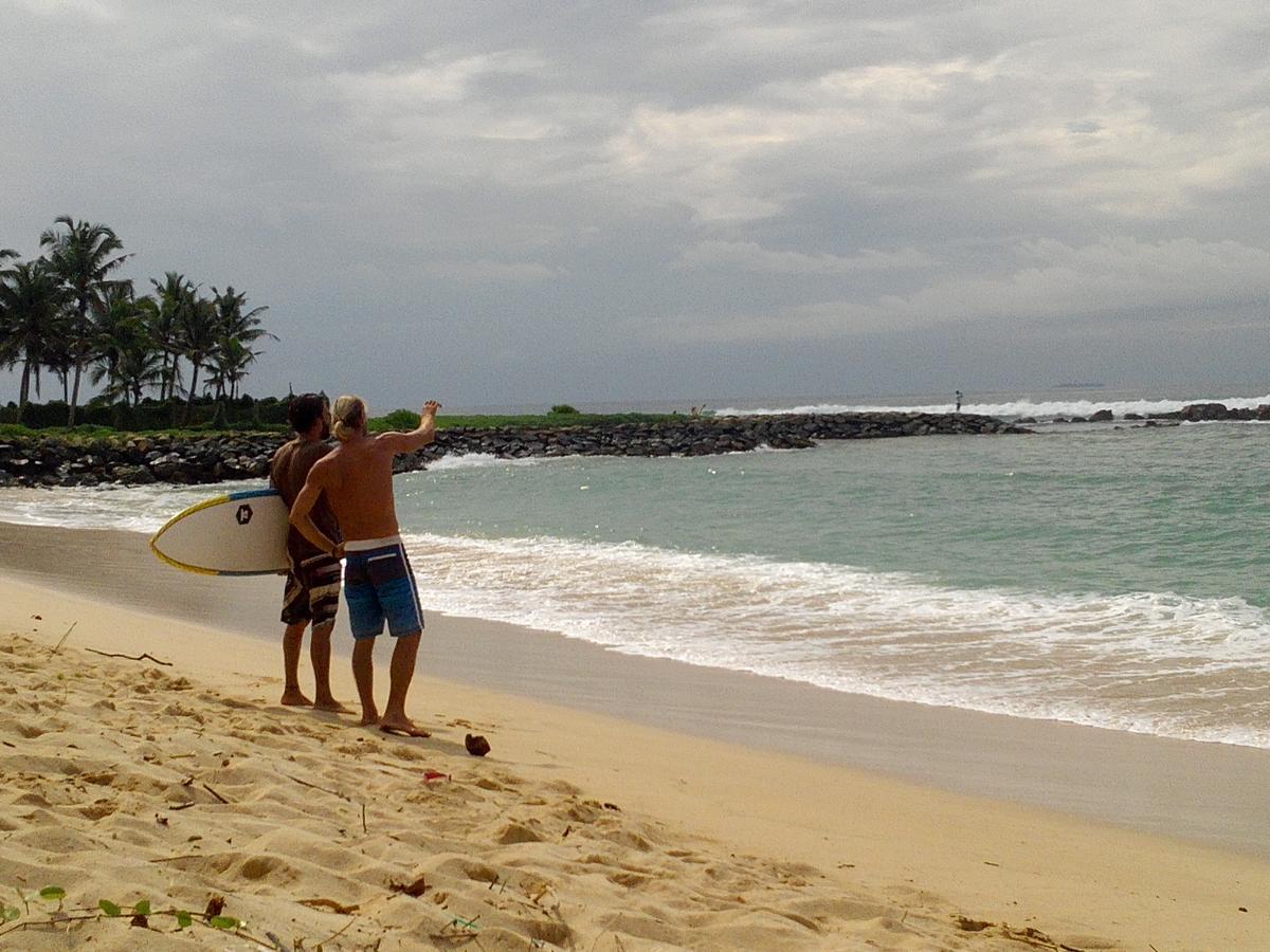 Dreams Garden Surf Lodge Midigama East Exterior foto